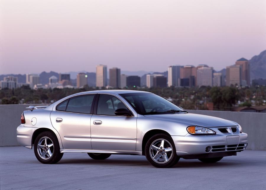  Pontiac Grand Am 1999 года  (фото 5 из 21)